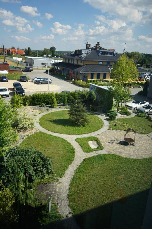 Hotel Aros Tychy Zewnętrze zdjęcie